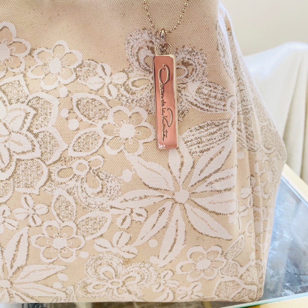 OSCAR DE LA RENTA SUMMER TOTE